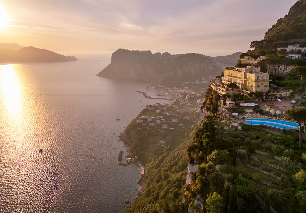 Hotel overlooking the sea - Capri, Italy