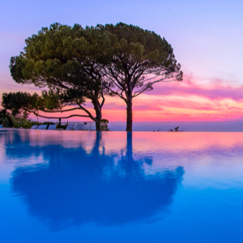Piscina infinity Isola di Capri